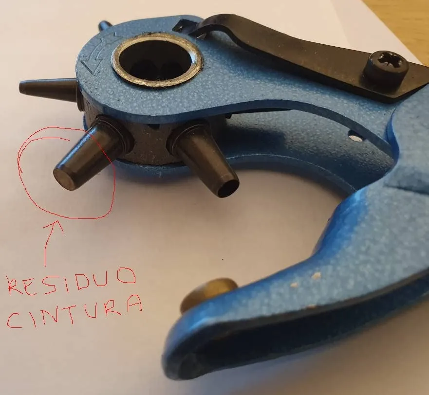 S&R pinza fustellatrice bucacinture pelle azzurra 6 misure