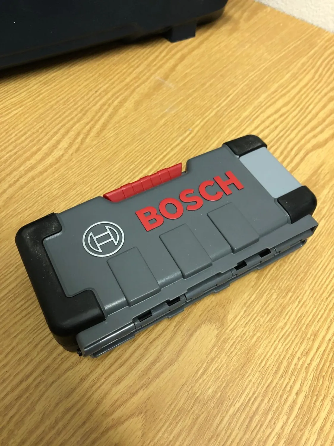 Bosch Expert ToughBox lame sega universale 20pz legno metallo