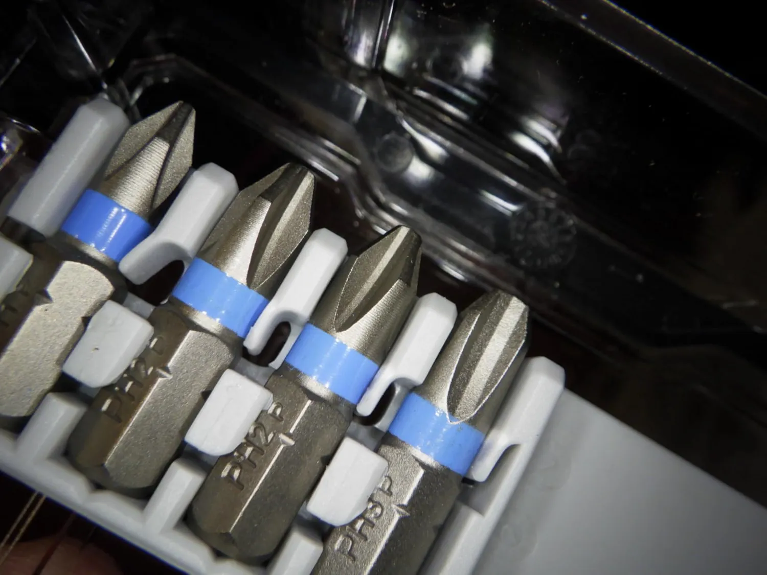 Bosch Expert Extra Hard set bit 50pz display