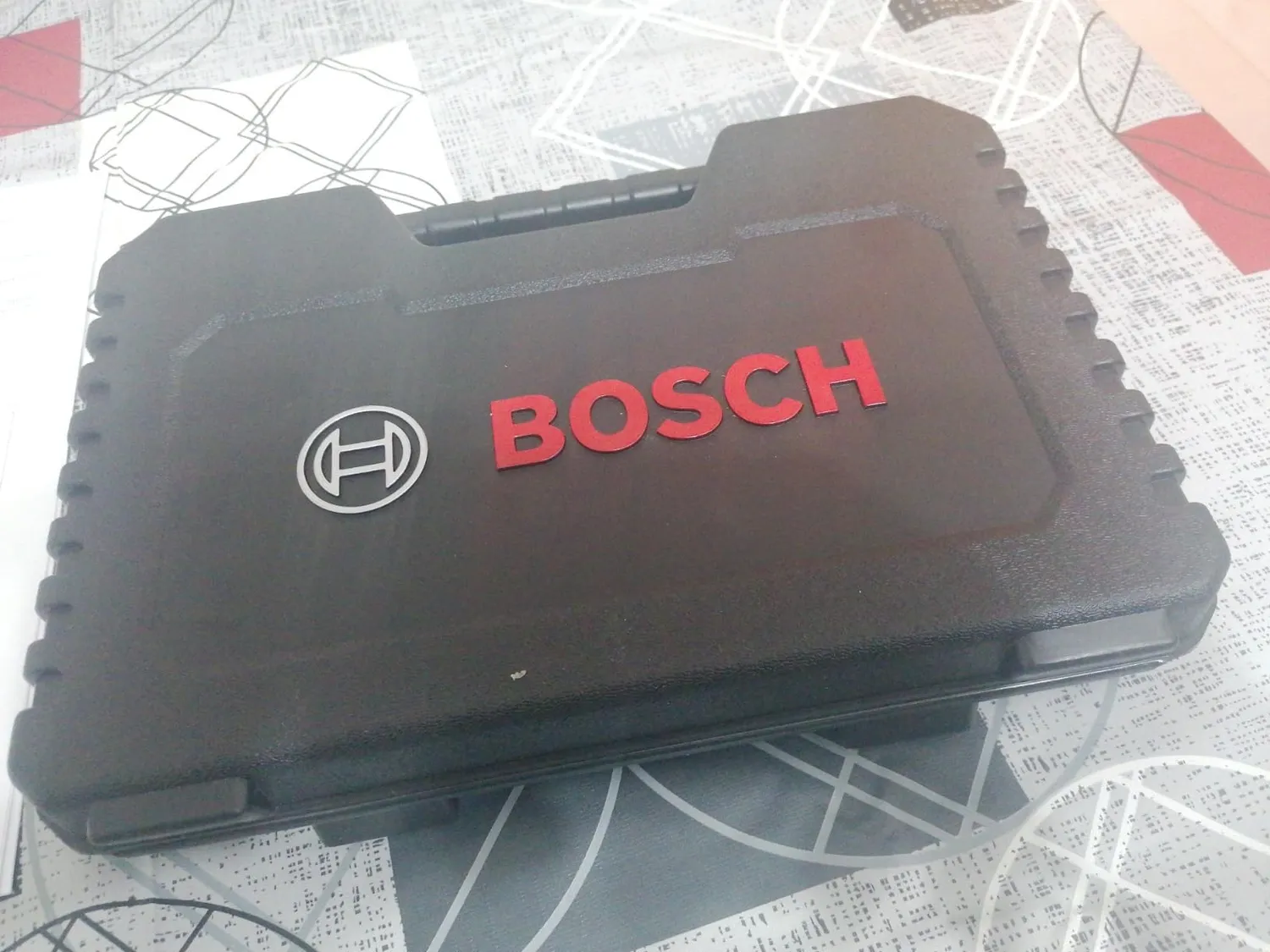 Bosch Expert set punte e bit legno pietra metallo 103 pezzi