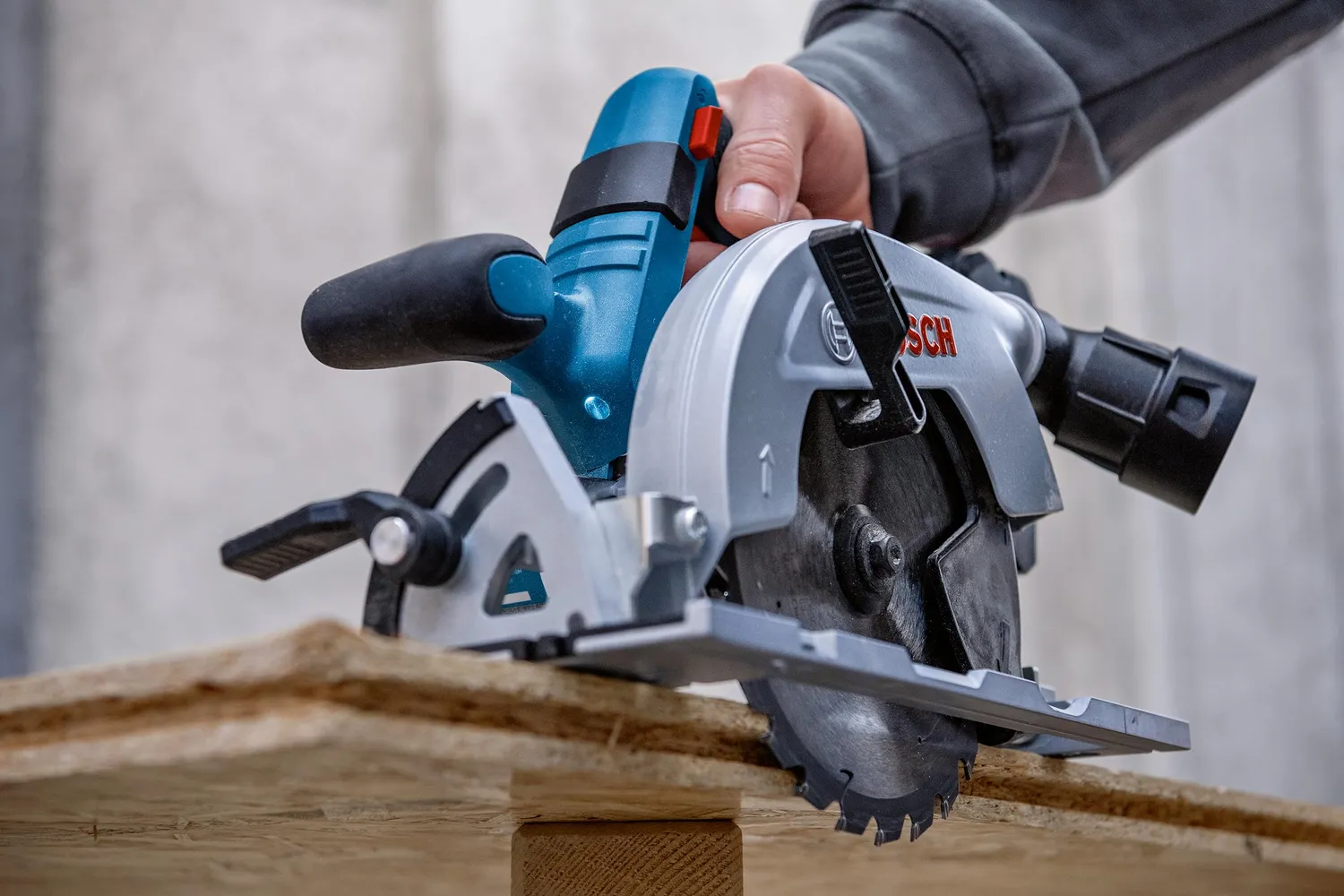 Bosch Expert guida parallela GKS 18V-57-2L seghe circolari
