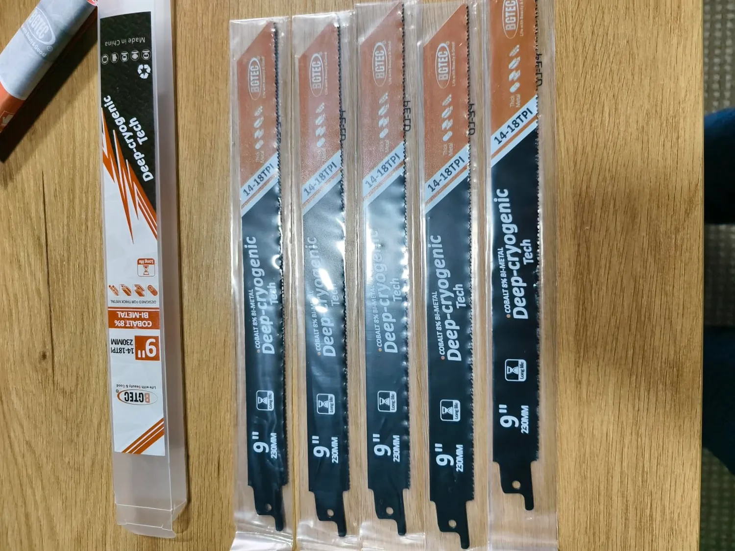 BGTEC lame gattuccio 230 mm 5 pezzi metallo 14-18 TPI