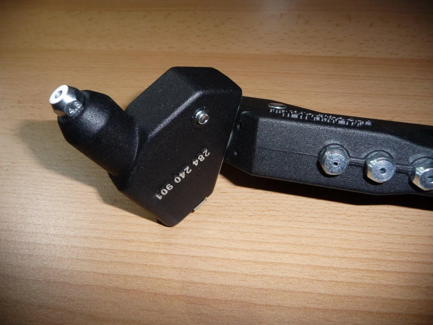 S&R Rivettatrice manuale professionale 2,4-5,0 mm testina 360°