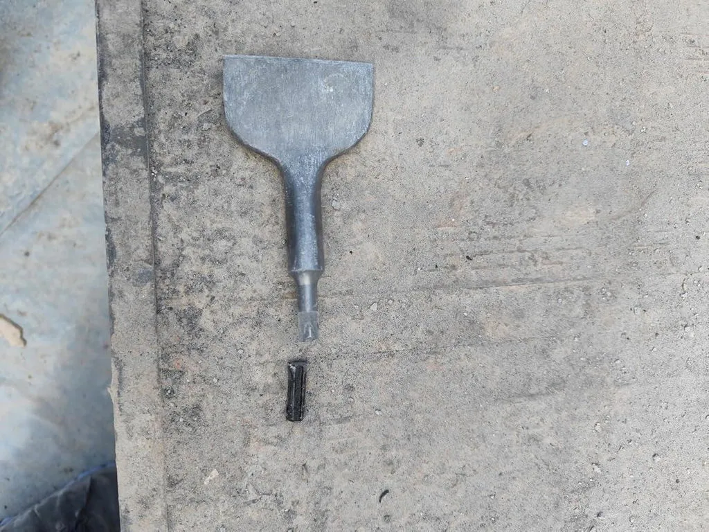 Schwabenbach SDS-Plus scalpello piastrelle 75x165 mm angolato