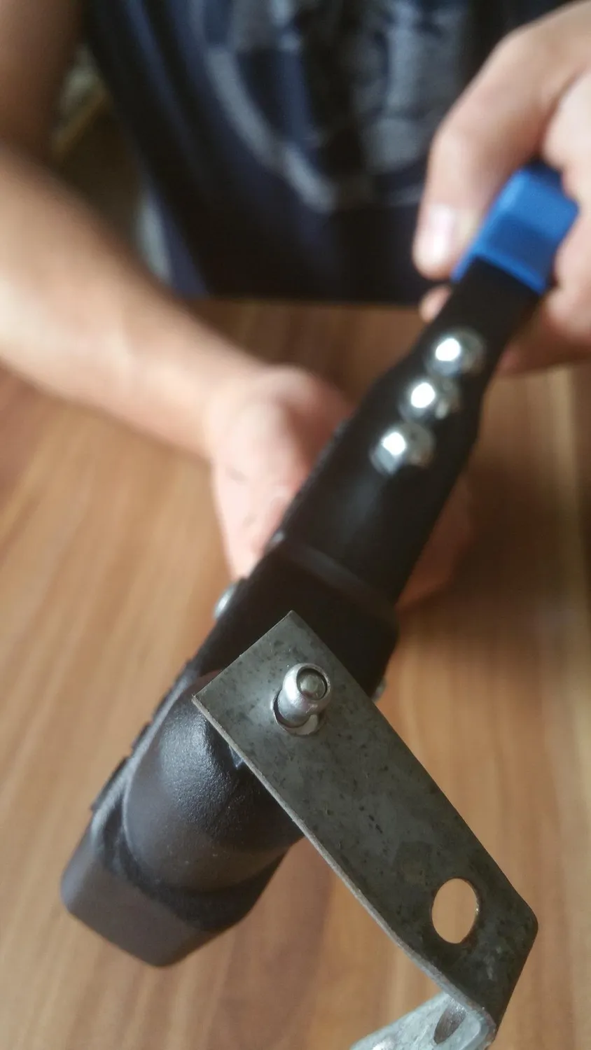 S&R Rivettatrice manuale professionale 2,4-5,0 mm testina 360°