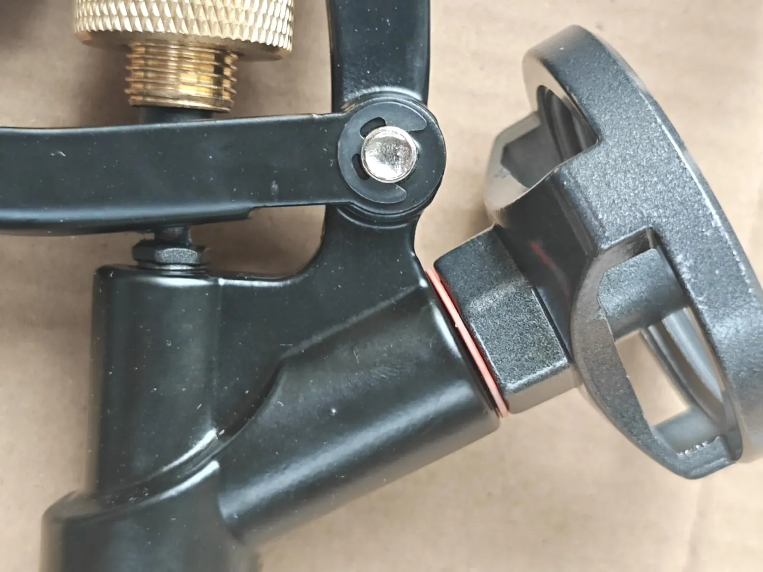 Graff pistola schiuma PU teflon con dosatore metallo