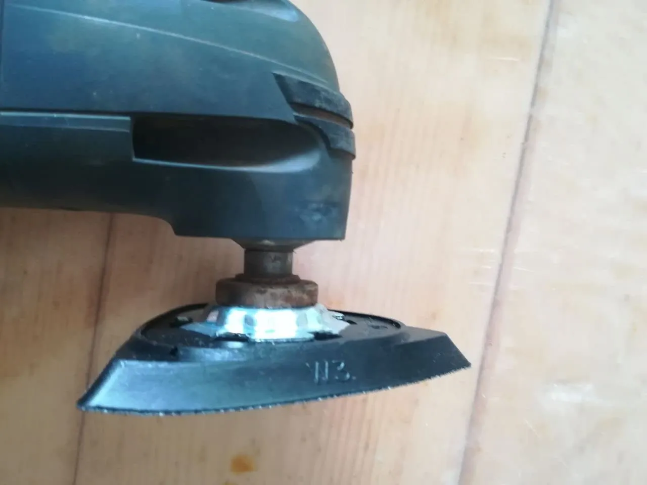 Bosch AVZ 93 G Piastra Levigatura Starlock 93 mm Angoli