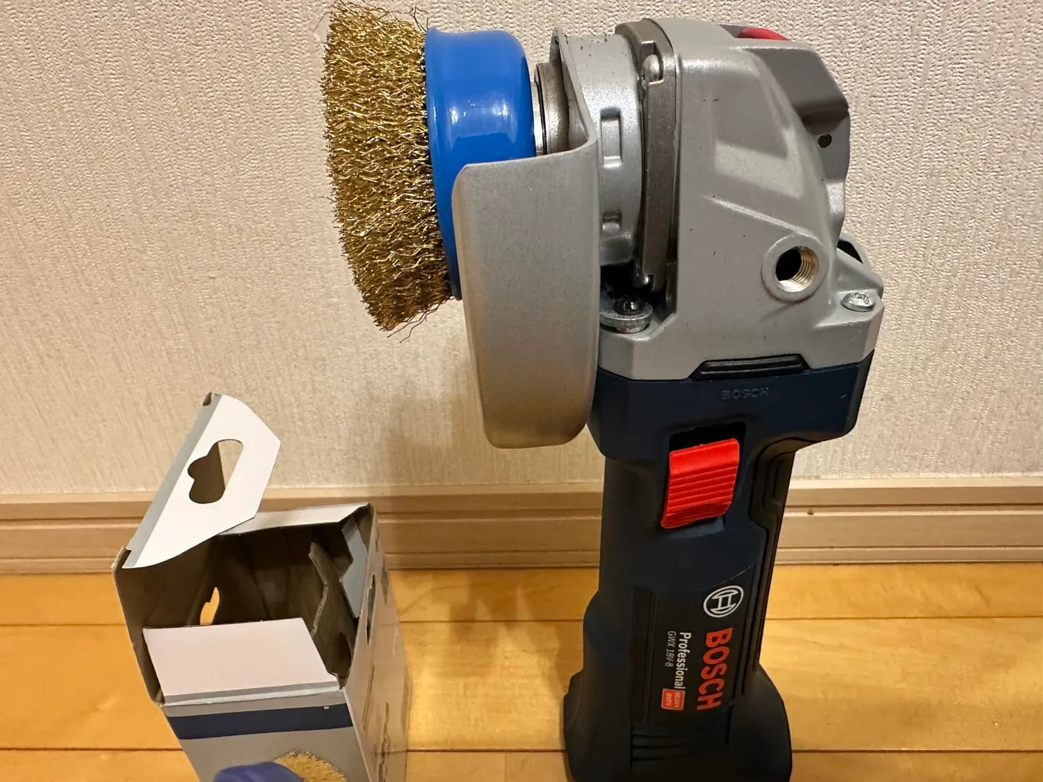 Bosch Expert PRO Metal Clean spazzola a tazza X-Lock 75mm
