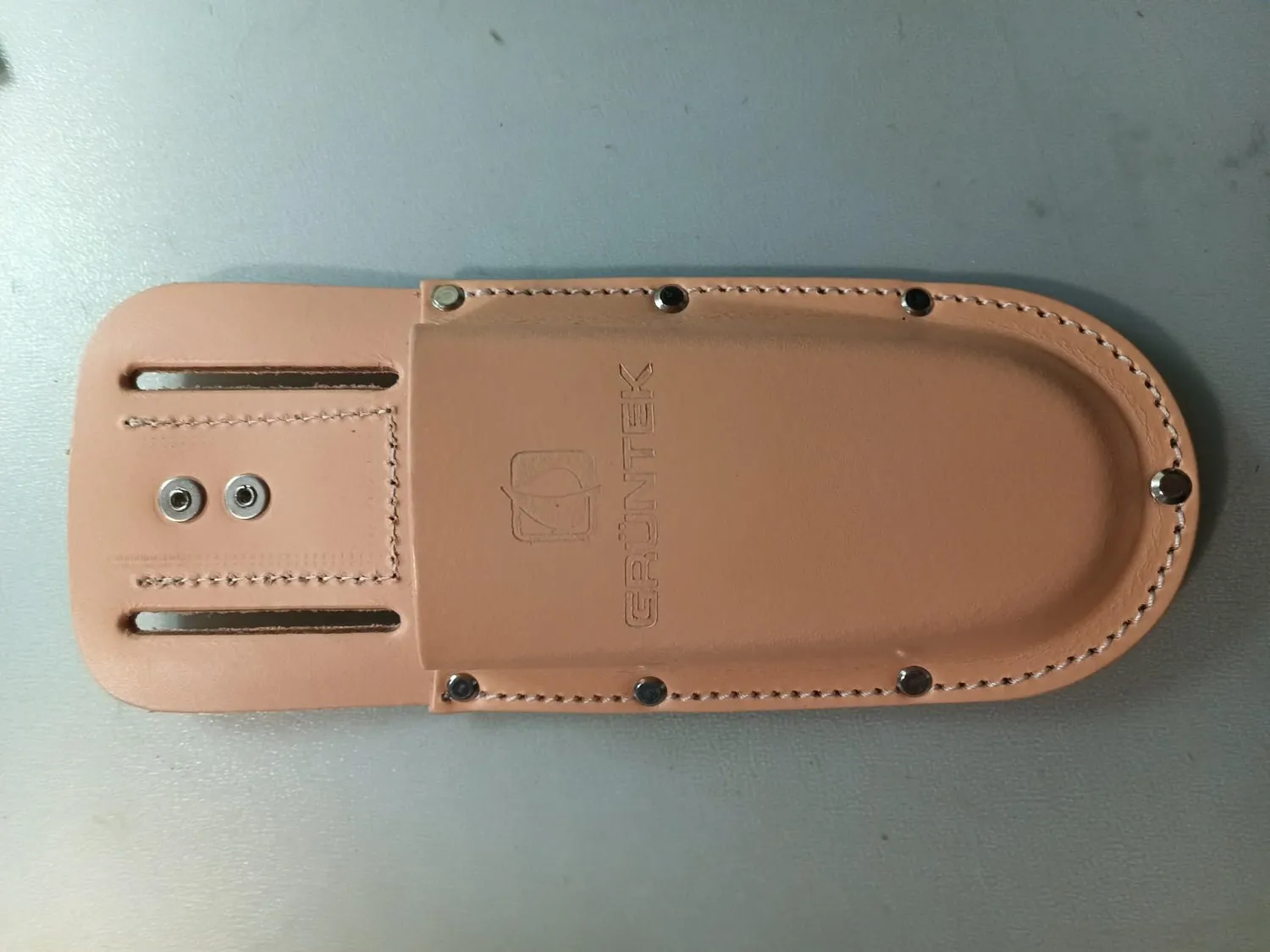 Grüntek fondina pelle marrone chiaro per forbici potatura