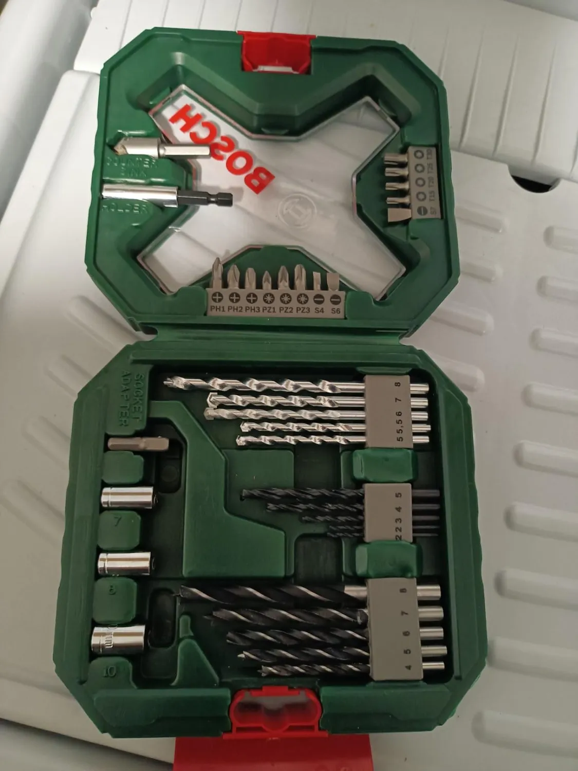 Bosch X-Line Set 34 Pezzi Punte e Bit Titanio