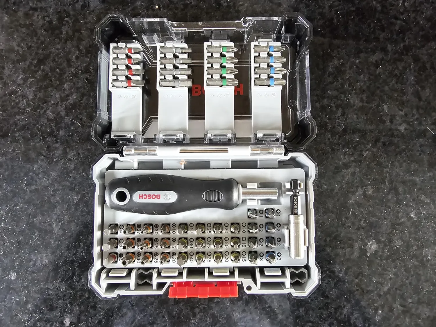 Bosch Expert Extra Hard set bit 50pz display