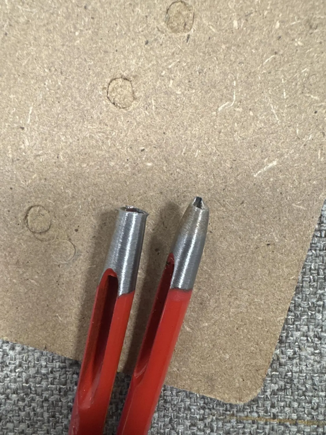 S&R punzoni cuoio fustelle 9 pz 2-10 mm rossi