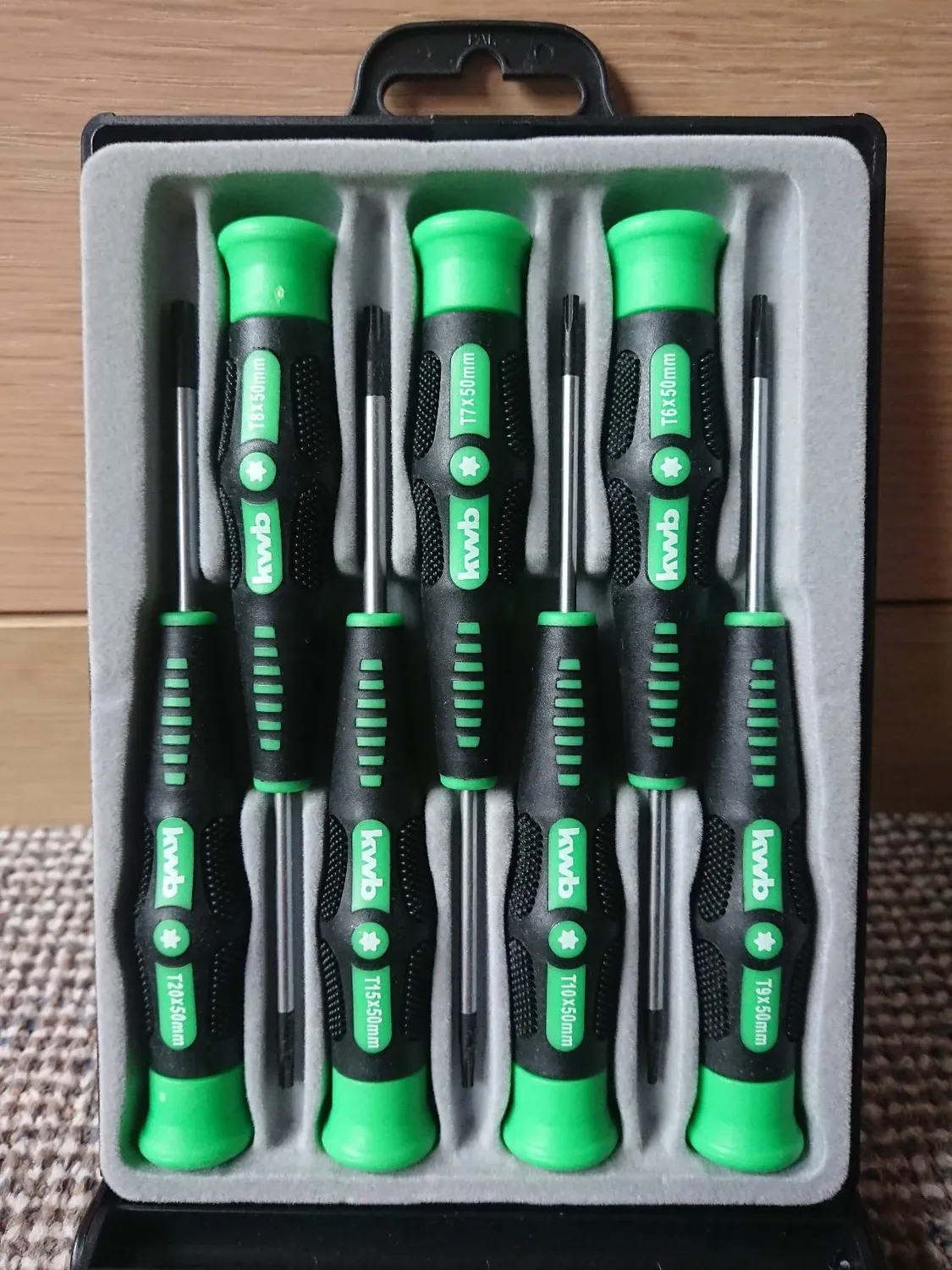 KWB 146400 Set Cacciaviti 7 Pezzi Universali con Impugnatura