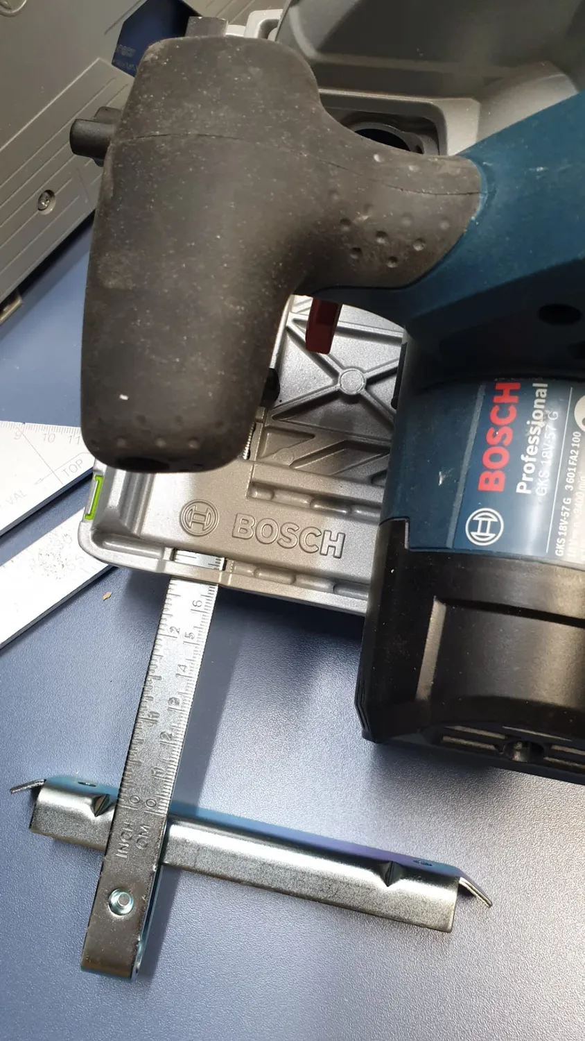 Bosch Accessories guida parallela per GKS 18V-70L seghe