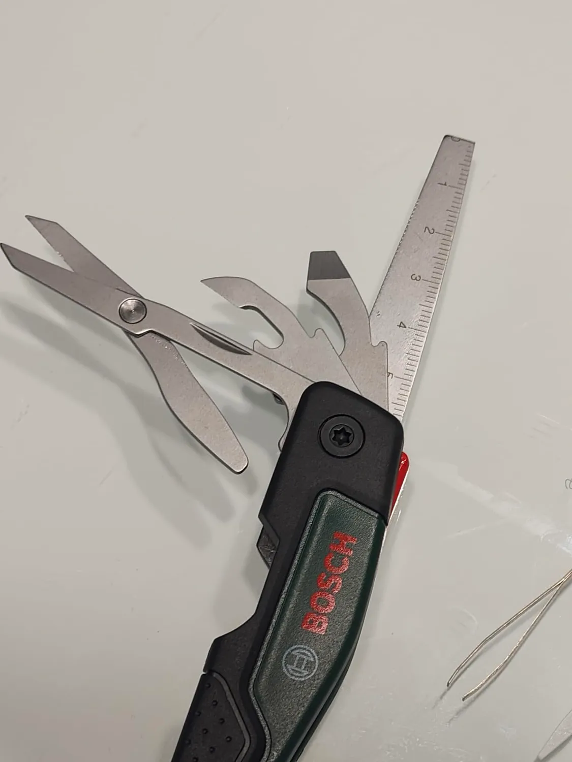Bosch Expert 16-in-1 multiutensile pinza 16 funzioni con custodia