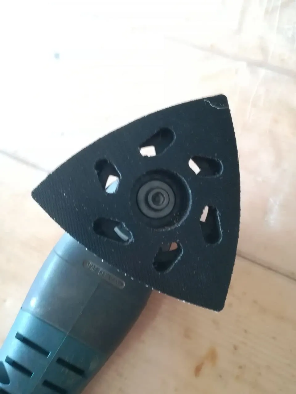 Bosch AVZ 93 G Piastra Levigatura Starlock 93 mm Angoli