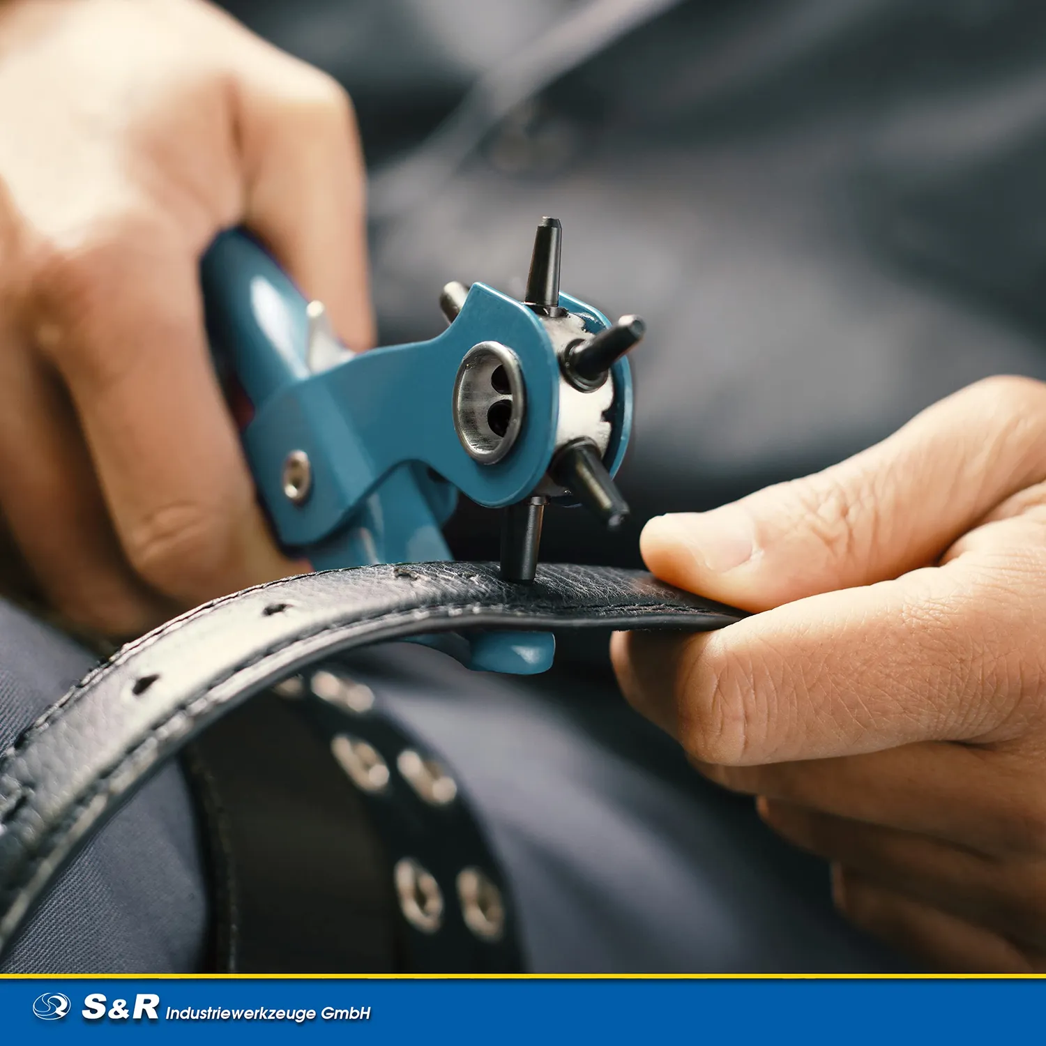 S&R pinza fustellatrice bucacinture pelle azzurra 6 misure