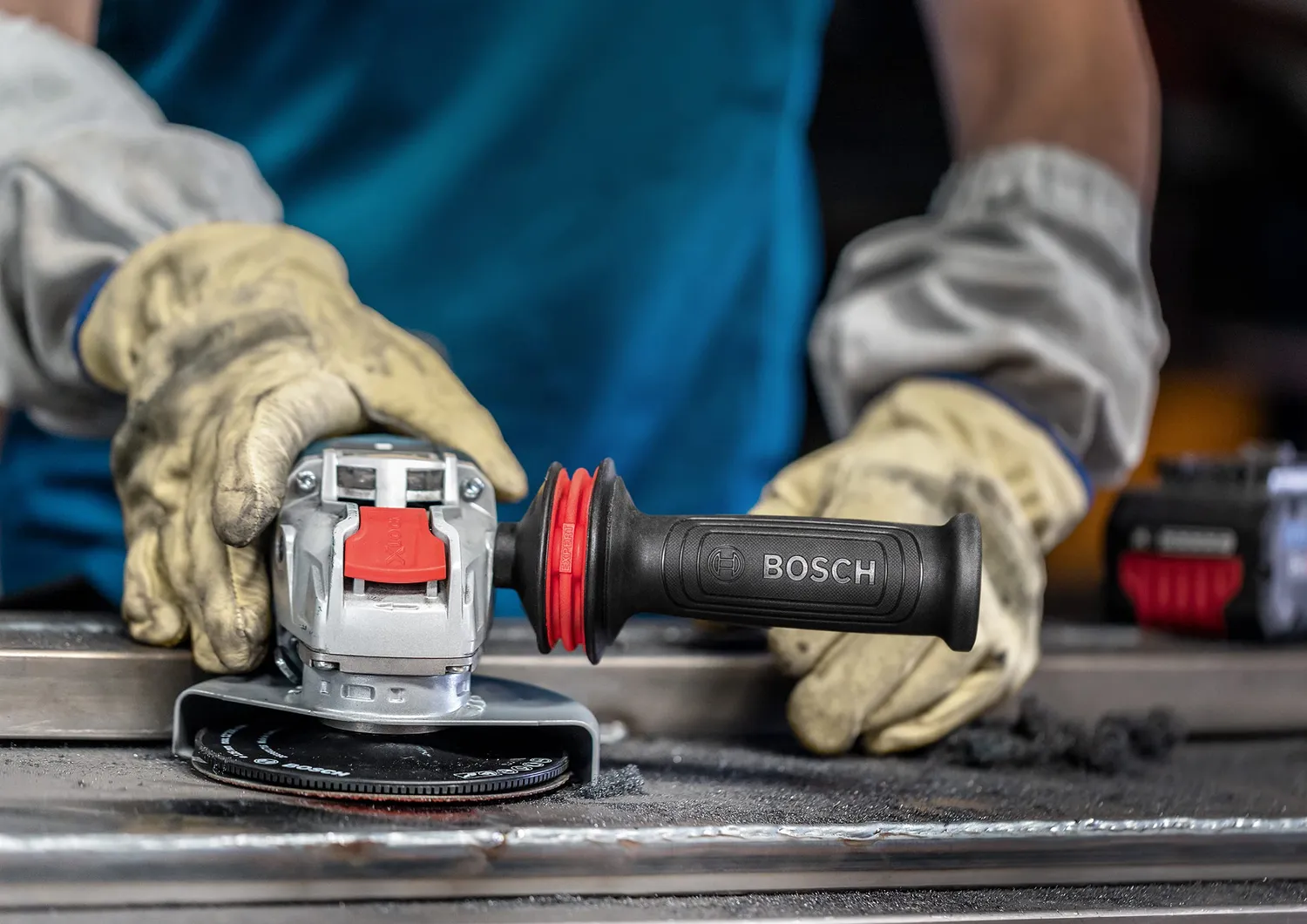 Bosch Expert Vibration Control impugnatura M14