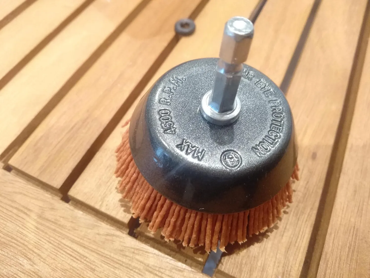 S&R spazzola a tazza nylon aggressiva trapano 65 mm