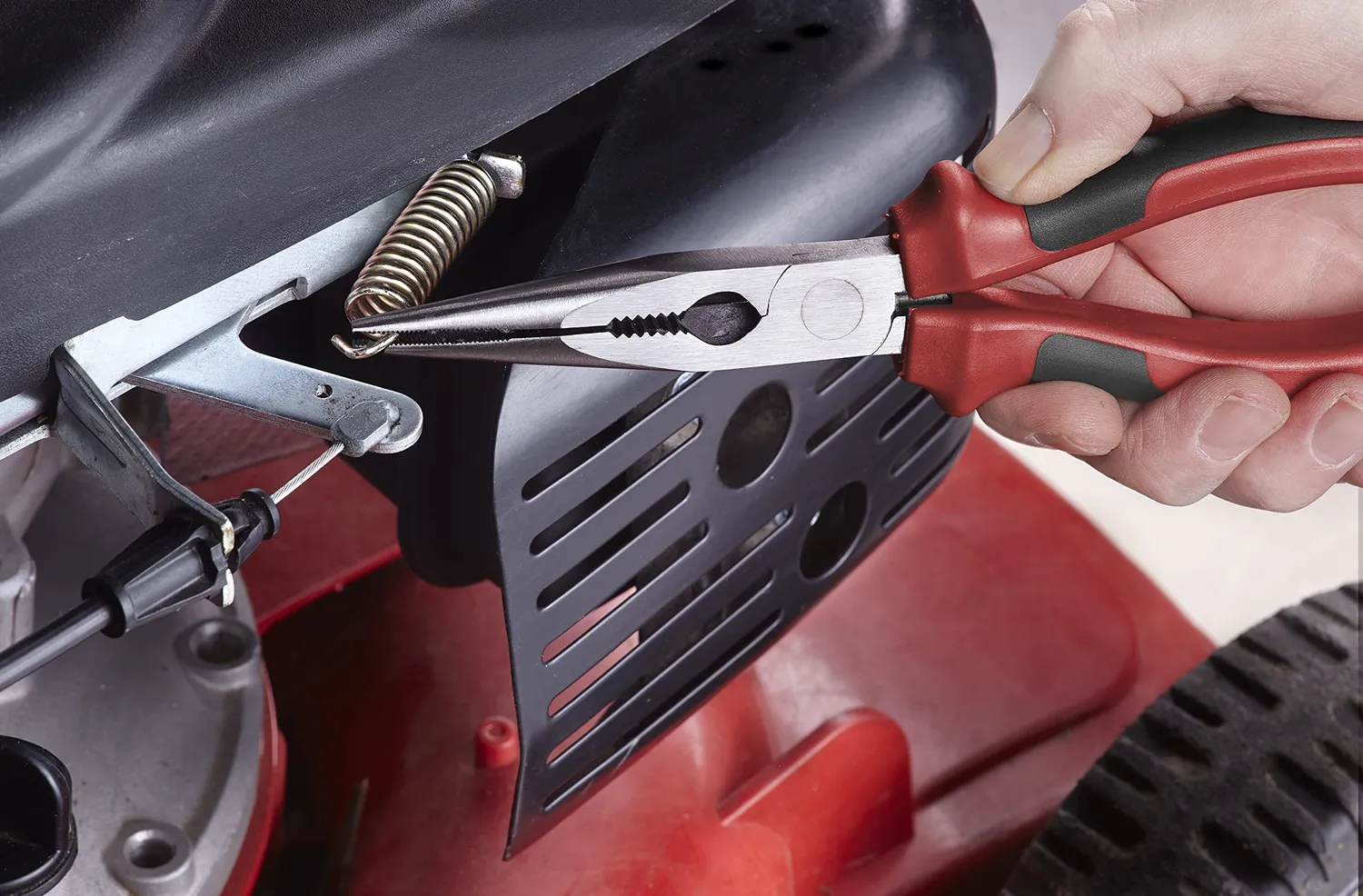 KWB pinza a becchi dritti 200mm cromo vanadio